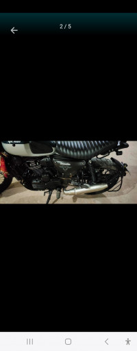 Mean Green Yezdi Scrambler Dual Tone