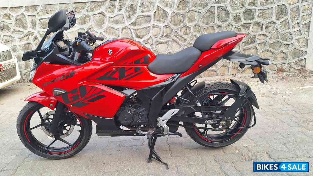 Suzuki Gixxer SF BS6 Suzuki Gixxer SF BS6