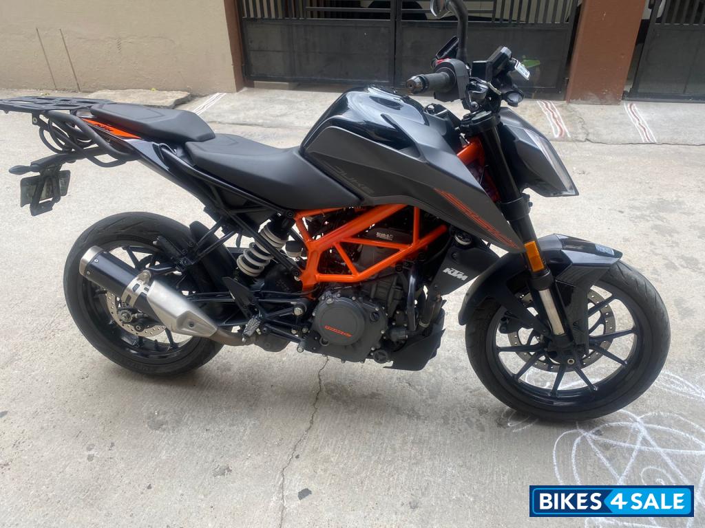 KTM Duke 390