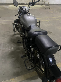 Mercury Silver Royal Enfield Classic 350