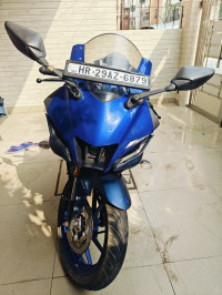 Yamaha R15 V4