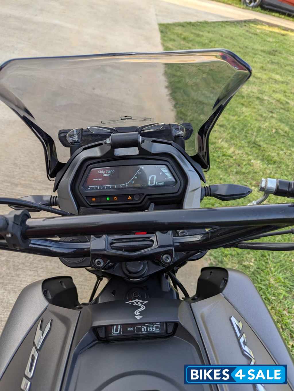 Grey Bajaj Dominar 400 ABS BS6