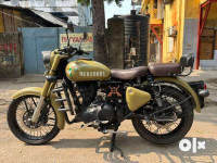 Royal Enfield Classic Signals Stormrider Sand