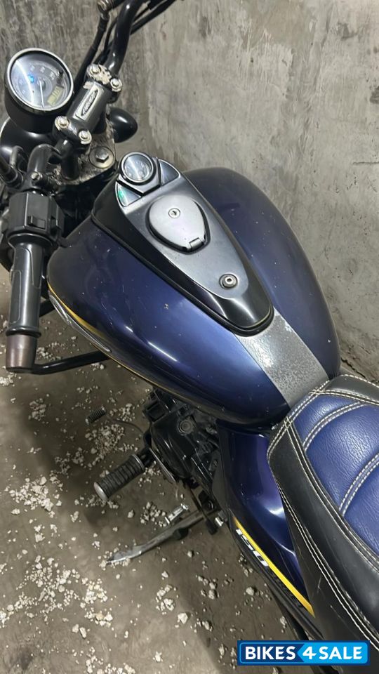 Bajaj Avenger Street 150