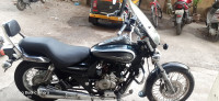 Black Bajaj Avenger Cruise 220