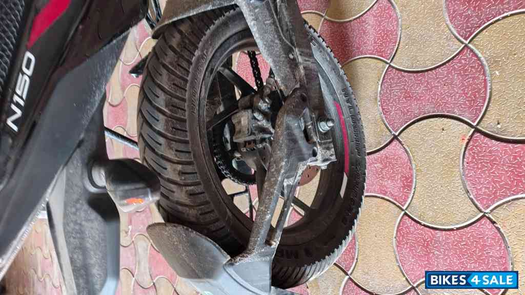 Black Bajaj Pulsar N150