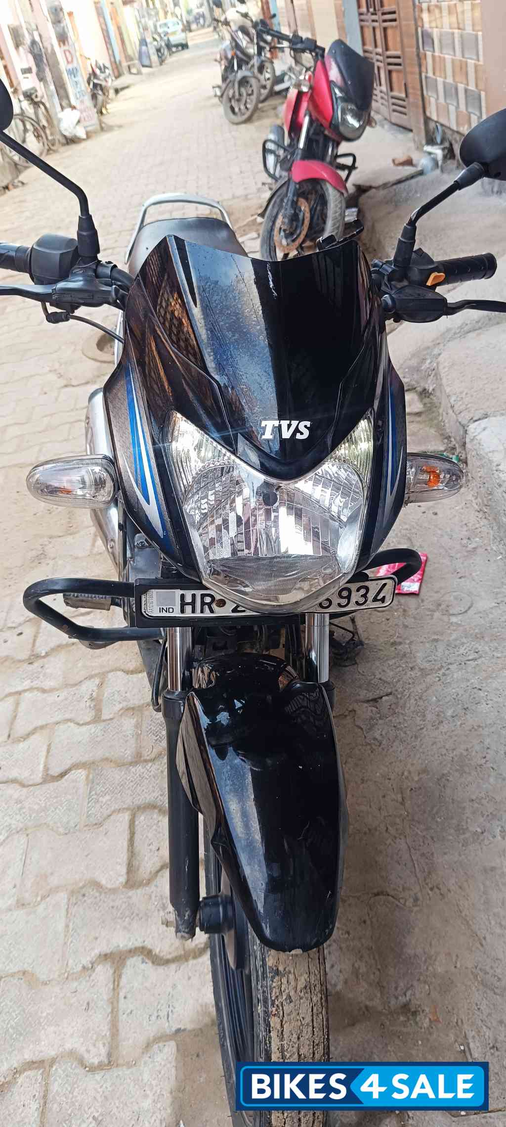 TVS Sport BS6