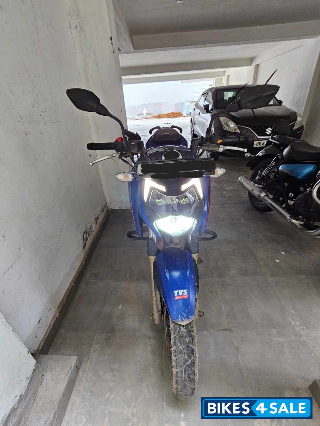 TVS Apache RTR 200 4V ABS