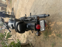 Royal Enfield Classic Stealth Black