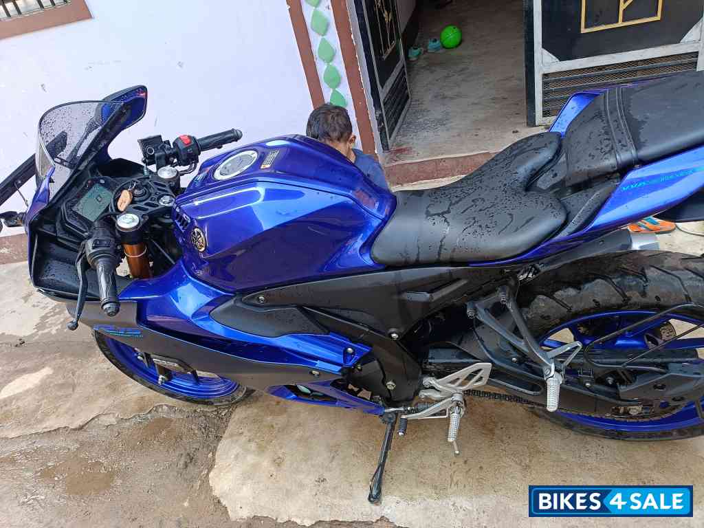 Blue Colour Yamaha R15 V4