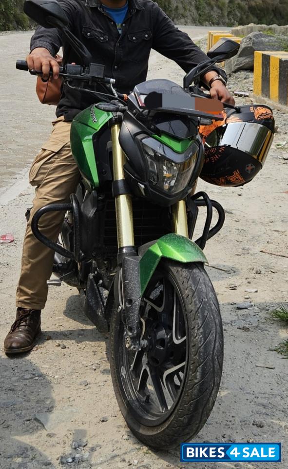 Bajaj Dominar 400 ABS BS6