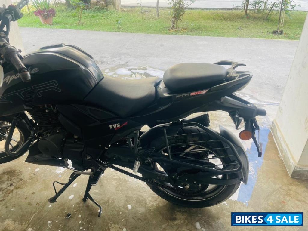 TVS Apache RTR 200 4V