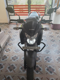 Honda CB Hornet 160R ABS