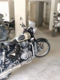 Royal Enfield Classic 350