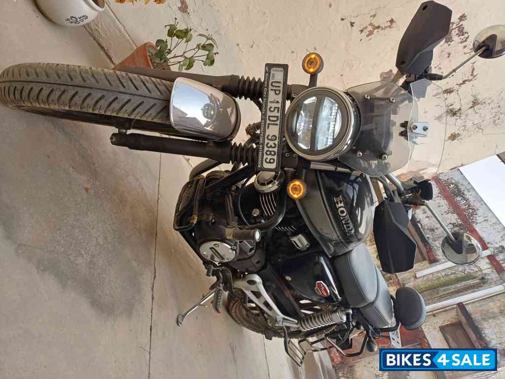 Black Grey Honda CB350 DLX Pro