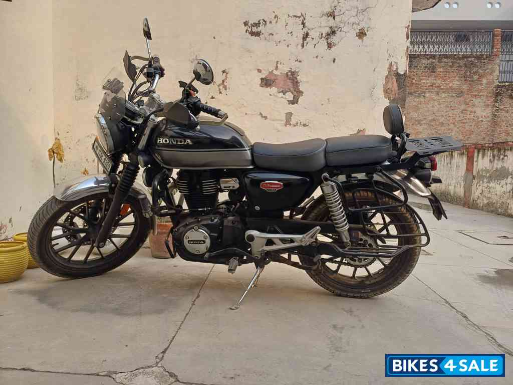 Black Grey Honda CB350 DLX Pro