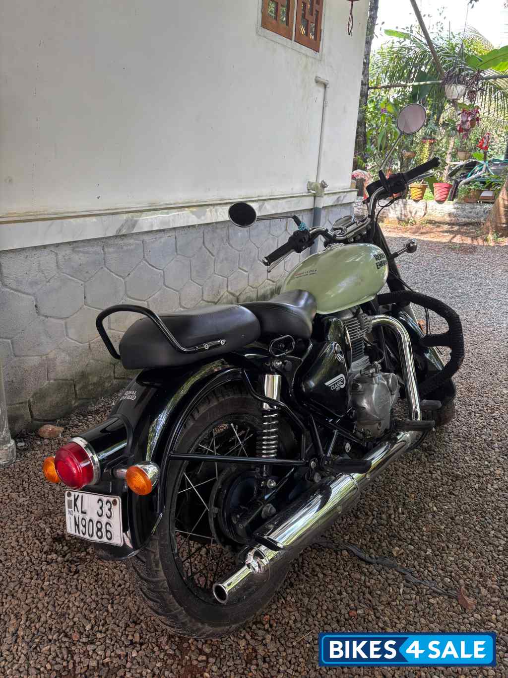 Royal Enfield Classic 350 Single Channel BS6