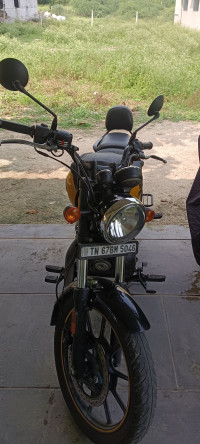 Yellow Royal Enfield Meteor 350 Fireball