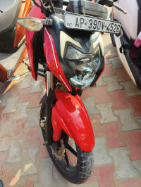 Red TVS Apache RTR 160 BS VI