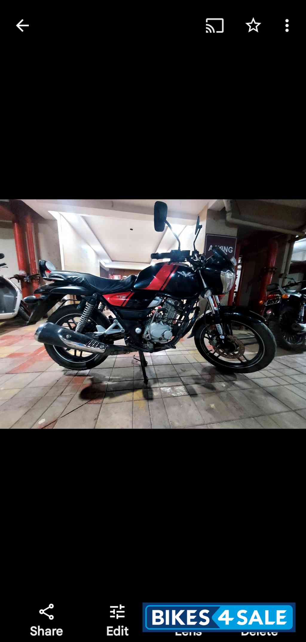 Bajaj V15