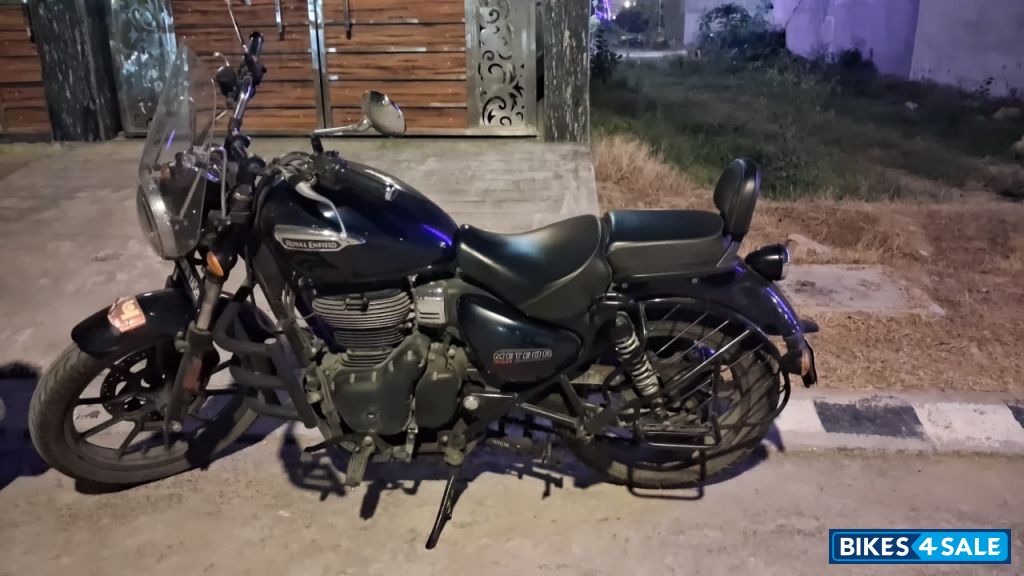 Royal Enfield Meteor 350 Stellar
