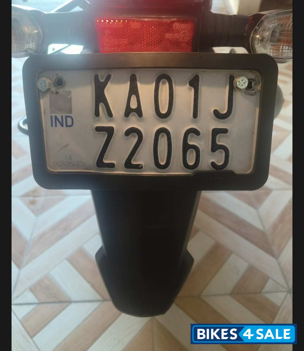 Wicked Black TVS Raider SX Wicked Black TVS Raider SX