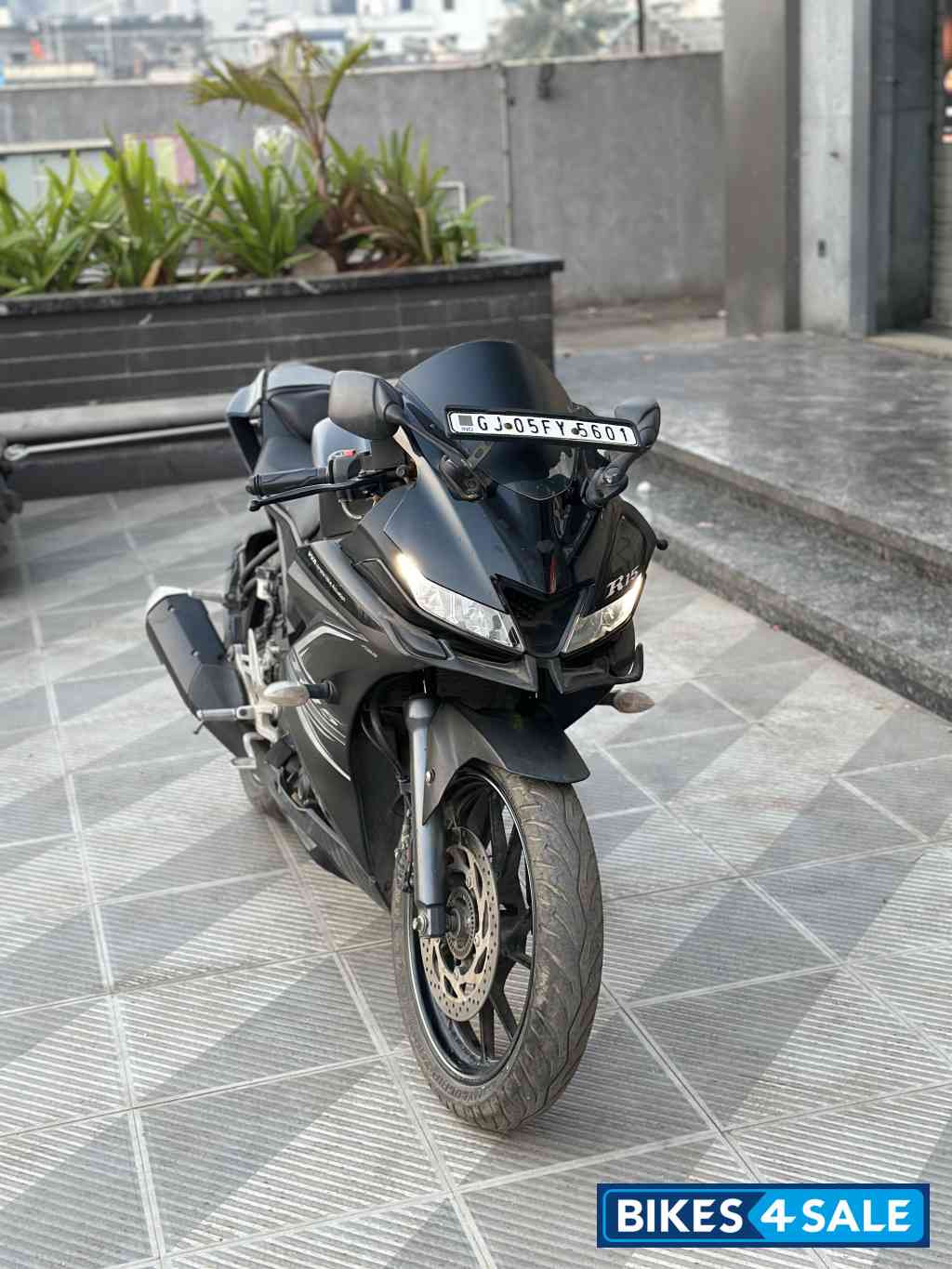 Dark Knight Yamaha YZF R15 V3 BS6
