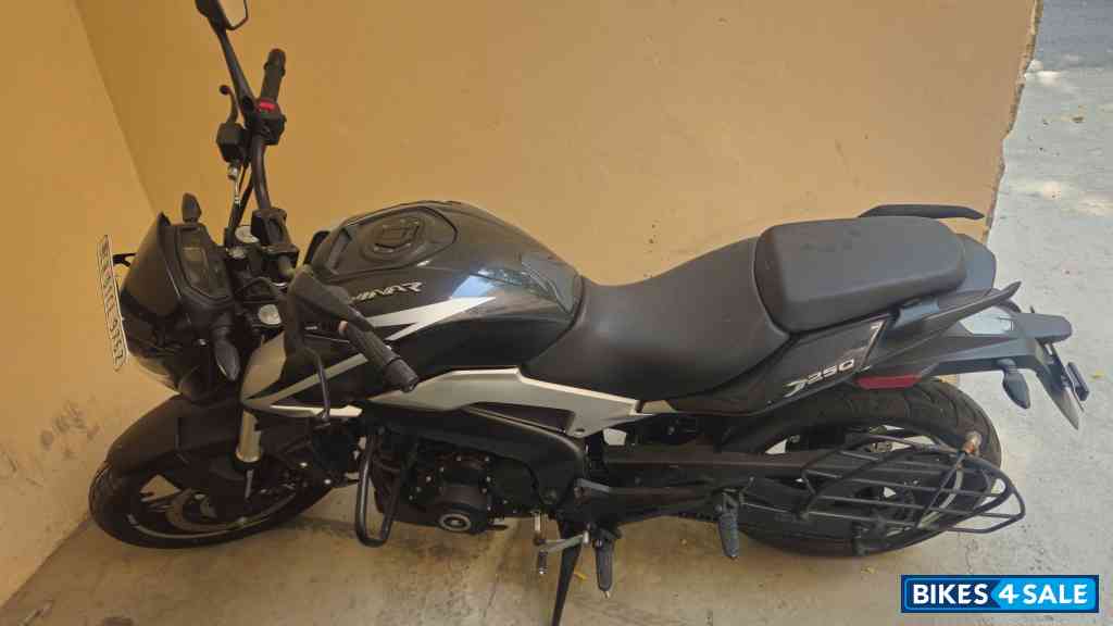 Bajaj Dominar 250 2022 Bajaj Dominar 250 2022