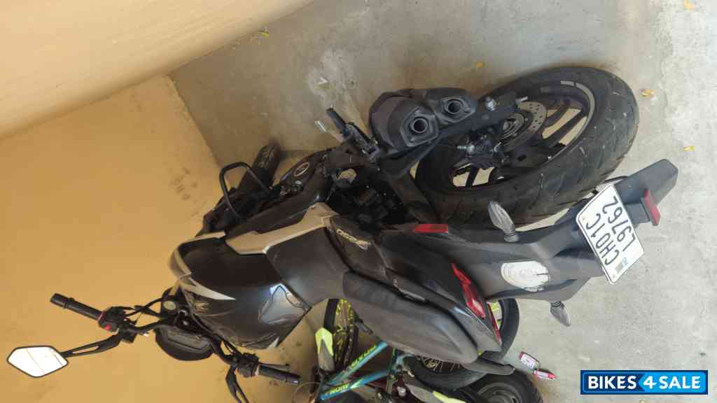 Bajaj Dominar 250 2022 Bajaj Dominar 250 2022