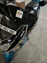 Yamaha Cygnus Ray ZR