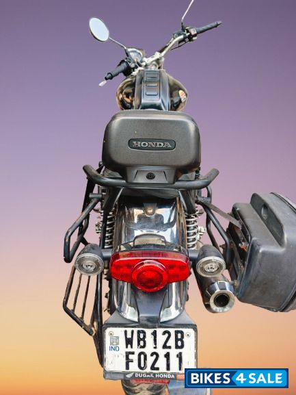 Black Honda Hness CB350 DLX