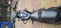 Black Bajaj Avenger 180 DTS-i