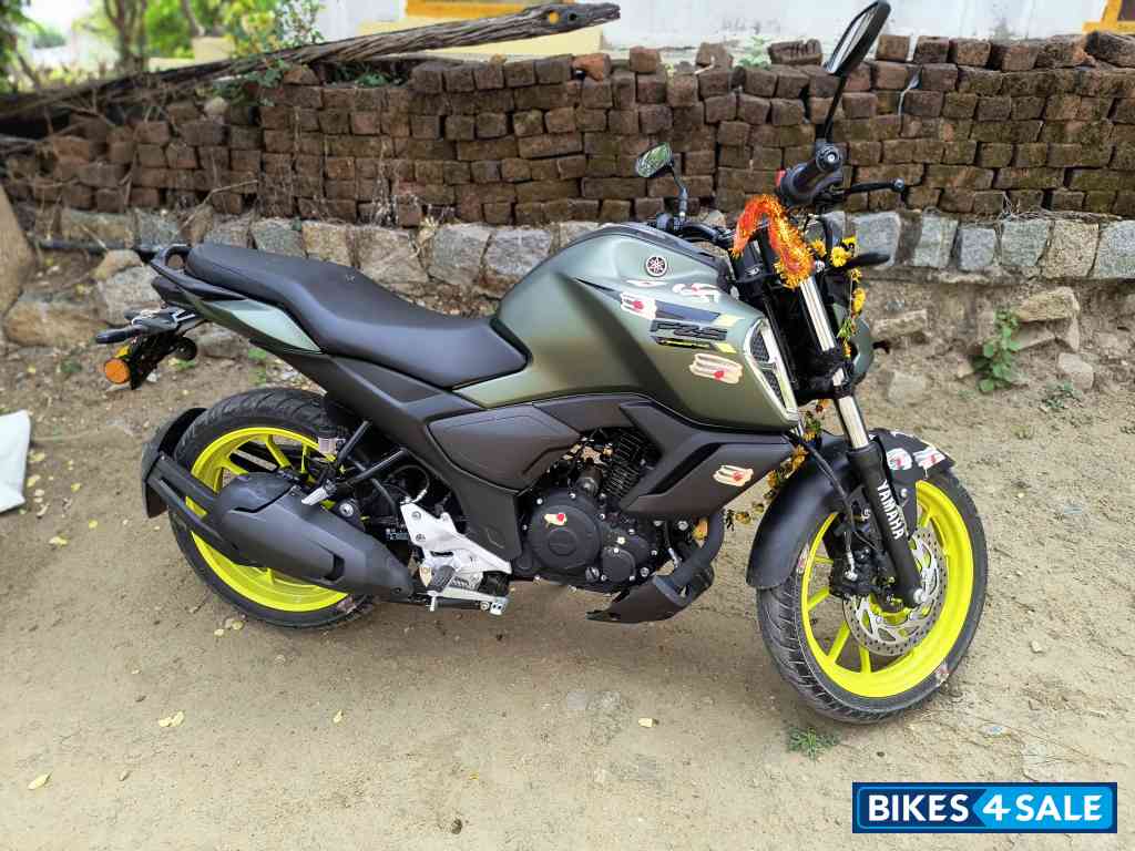 Yamaha FZ-S FI Ver 4.0