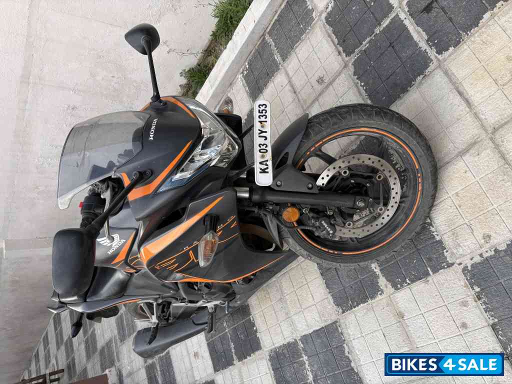 Honda CBR 250R