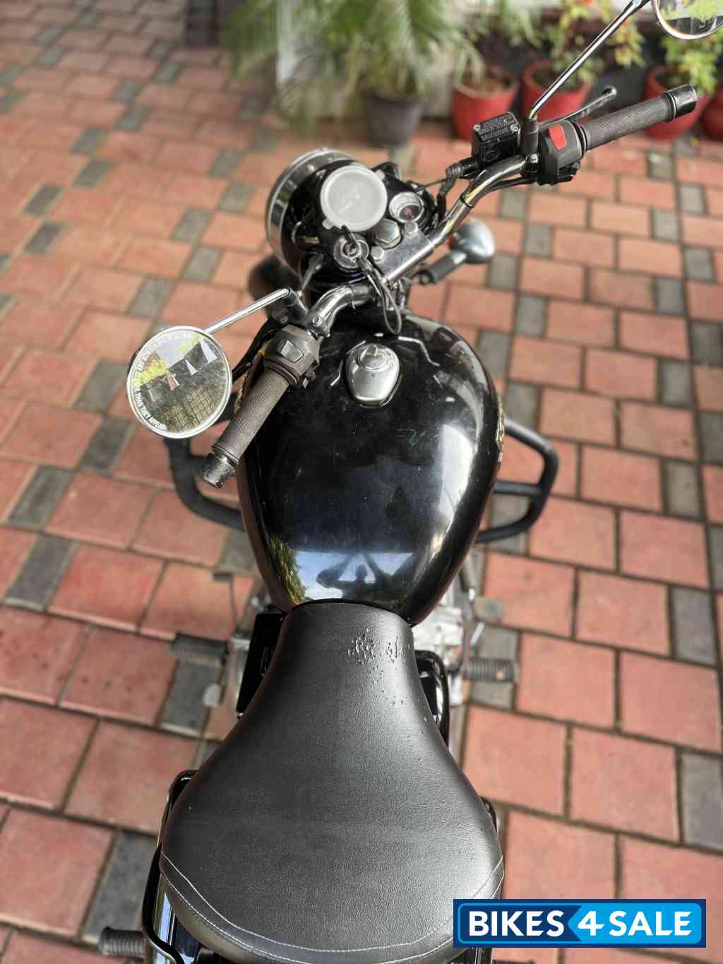 Royal Enfield Classic 350