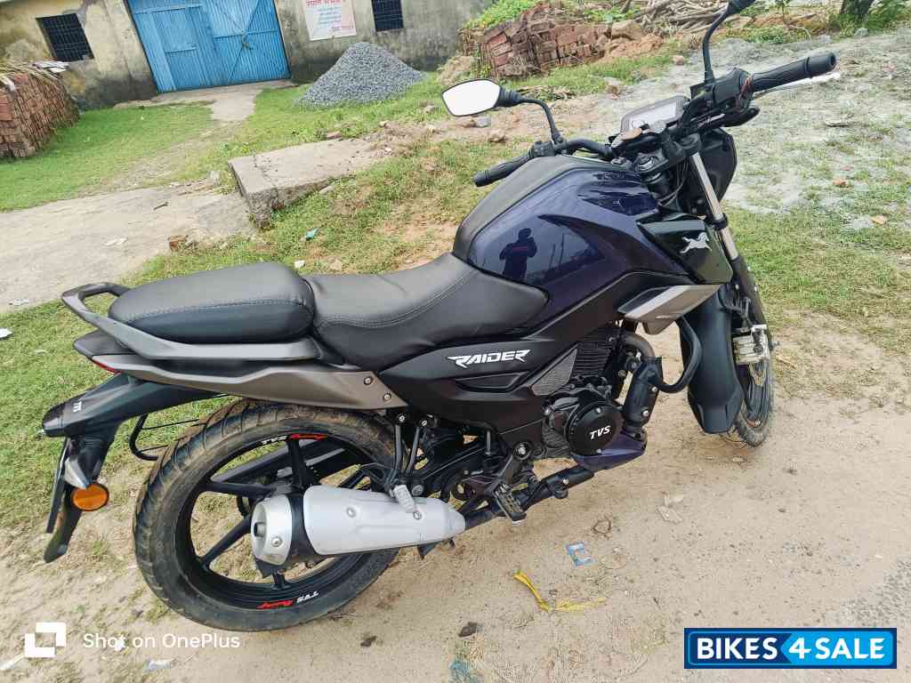 TVS Raider Single Seat