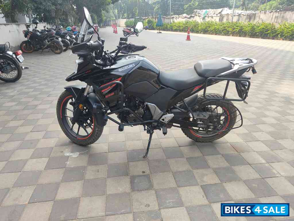 Black Suzuki V-Strom SX