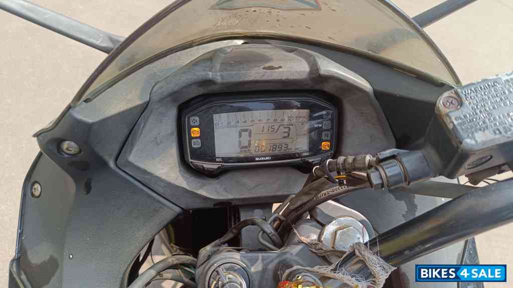 Suzuki Gixxer SF Fi