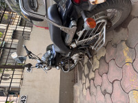 Bajaj Avenger 220 DTS-i