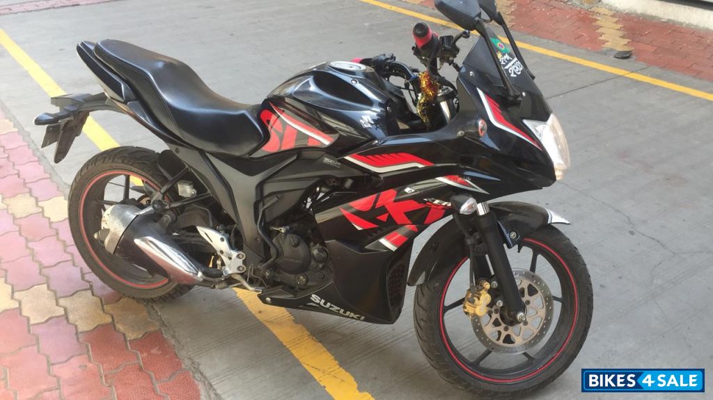 Red And Black Suzuki Gixxer SF