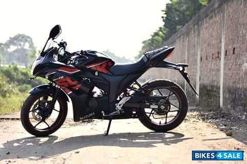 Red And Black Suzuki Gixxer SF