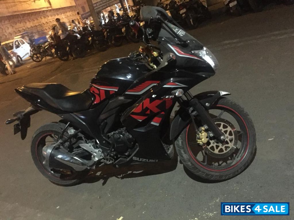 Red And Black Suzuki Gixxer SF
