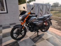 Grey Honda Shine 125 Disc
