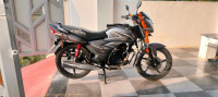 Grey Honda Shine 125 Disc