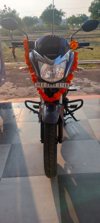 Grey Honda Shine 125 Disc