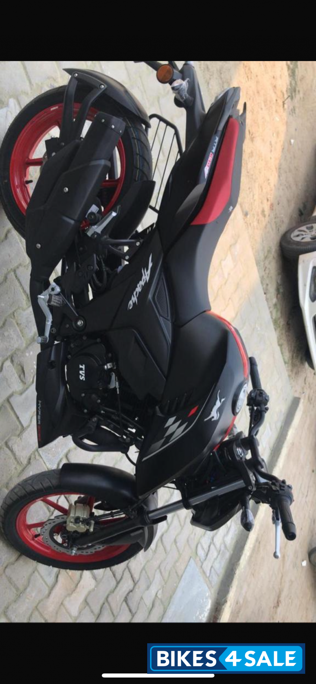 TVS Apache RTR 160 4V Special Edition