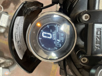 Crimson Dual Tone Yezdi Roadster Dual Tone