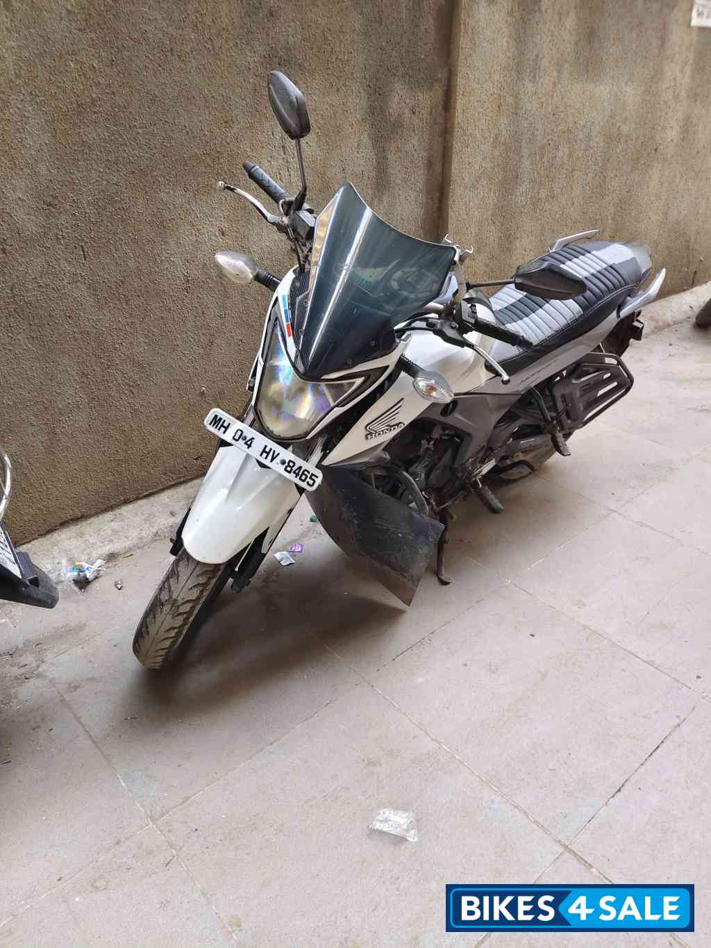 Honda CB Hornet 160R