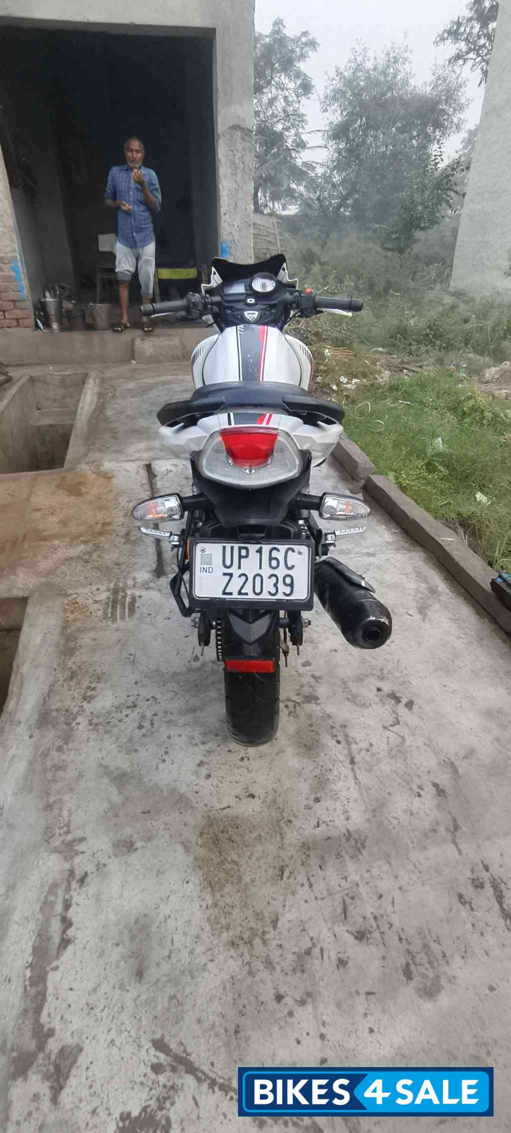 TVS Apache RTR 160