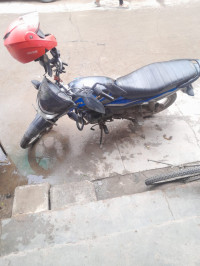 Blue Bajaj Platina 110